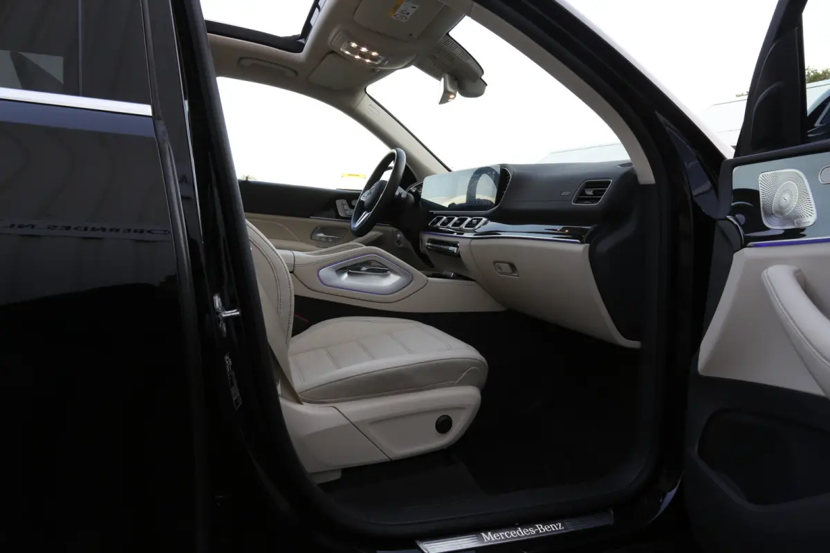 350d 4MATIC 9-G 7P Aut.*Incl. BTW*Perfect MB Onderh.*Luchtvering/Panodak/ACC/Burmester/Sfeerverl./Apple Carplay-Android/360/DAB/Massage/Stoelverw.V+A//Standkachel/Dodehoek/Rijstrook/LED/Keyl