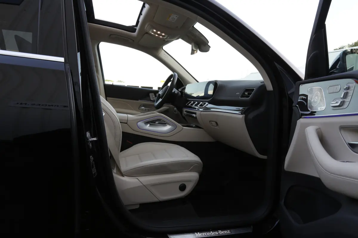 350d 4MATIC 9-G 7P Aut.*Incl. BTW*Perfect MB Onderh.*Luchtvering/Panodak/ACC/Burmester/Sfeerverl./Apple Carplay-Android/360/DAB/Massage/Stoelverw.V+A//Standkachel/Dodehoek/Rijstrook/LED/Keyl