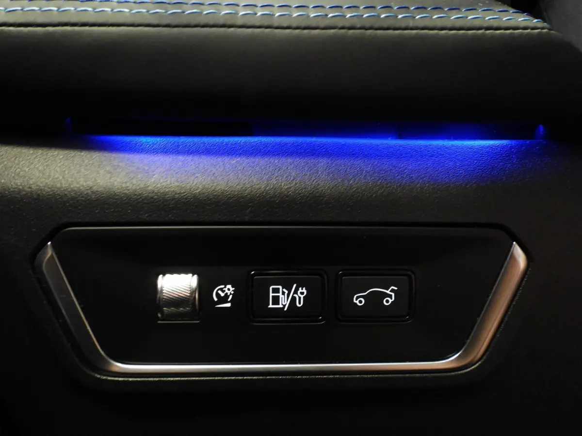 1.5 PHEV Plug-In ZWARTE HEMEL/360CAM/SCHUIFDAK/LED/20"LMV!