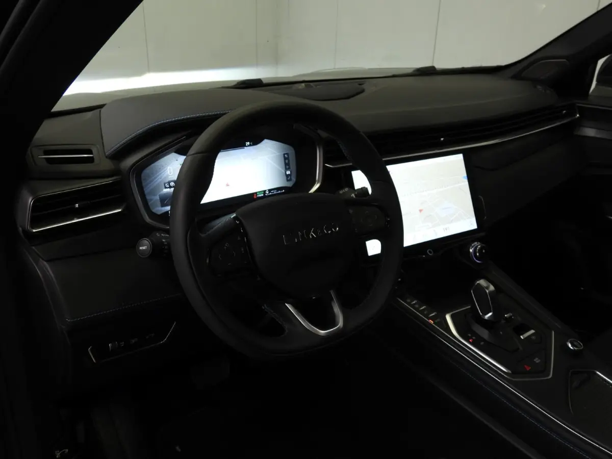 1.5 PHEV Plug-In ZWARTE HEMEL/360CAM/SCHUIFDAK/LED/20"LMV!