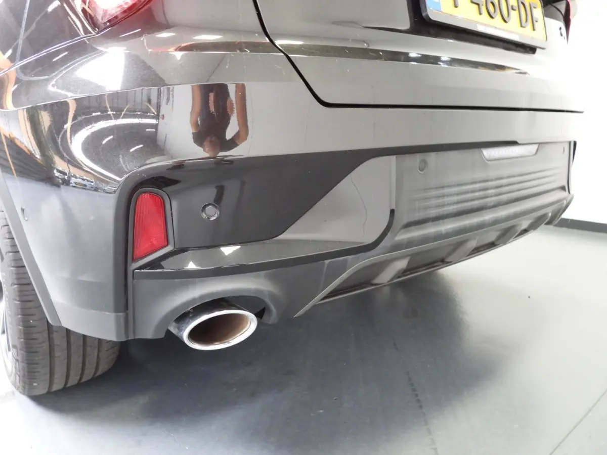 1.5 PHEV Plug-In ZWARTE HEMEL/360CAM/SCHUIFDAK/LED/20"LMV!