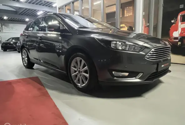 1.0 Titanium -CRUISE 2X PDC NIEUW DISTRIBUTIERIEM STUUR/STOEL VERW.