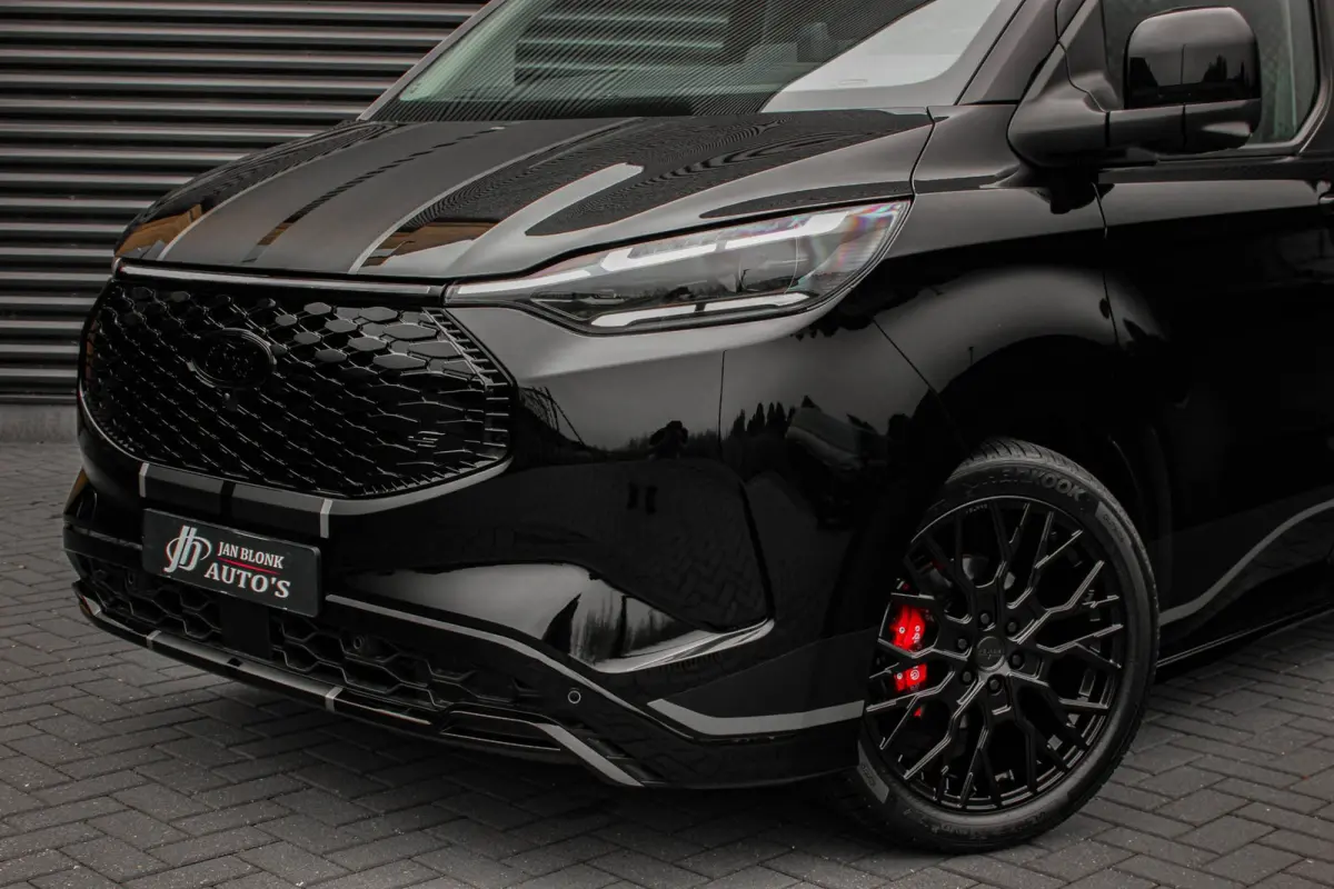 Cust. 320 L2H1 Sport 71 kWh DC DUBBEL CABINE / JB-EDITON / CAMERA / 370KM RANGE / APPLE CARPLAY DRIVERS-PACK /FULL