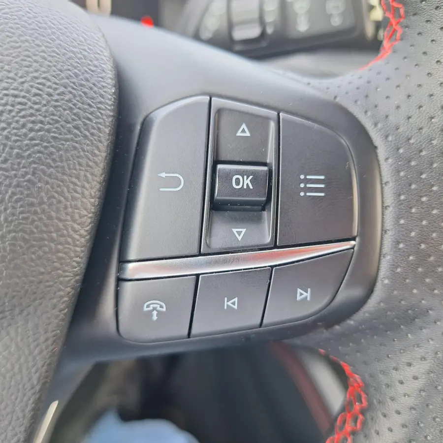 2.5 PHEV ST-Line Nieuw Model! | Draadloos Laden | Cruise Control | Achteruitrijcamera | Camera | Climate Control | Draadloze Carplay/Android Auto |