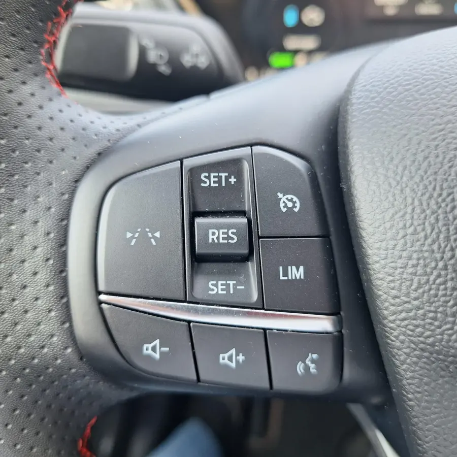 2.5 PHEV ST-Line Nieuw Model! | Draadloos Laden | Cruise Control | Achteruitrijcamera | Camera | Climate Control | Draadloze Carplay/Android Auto |