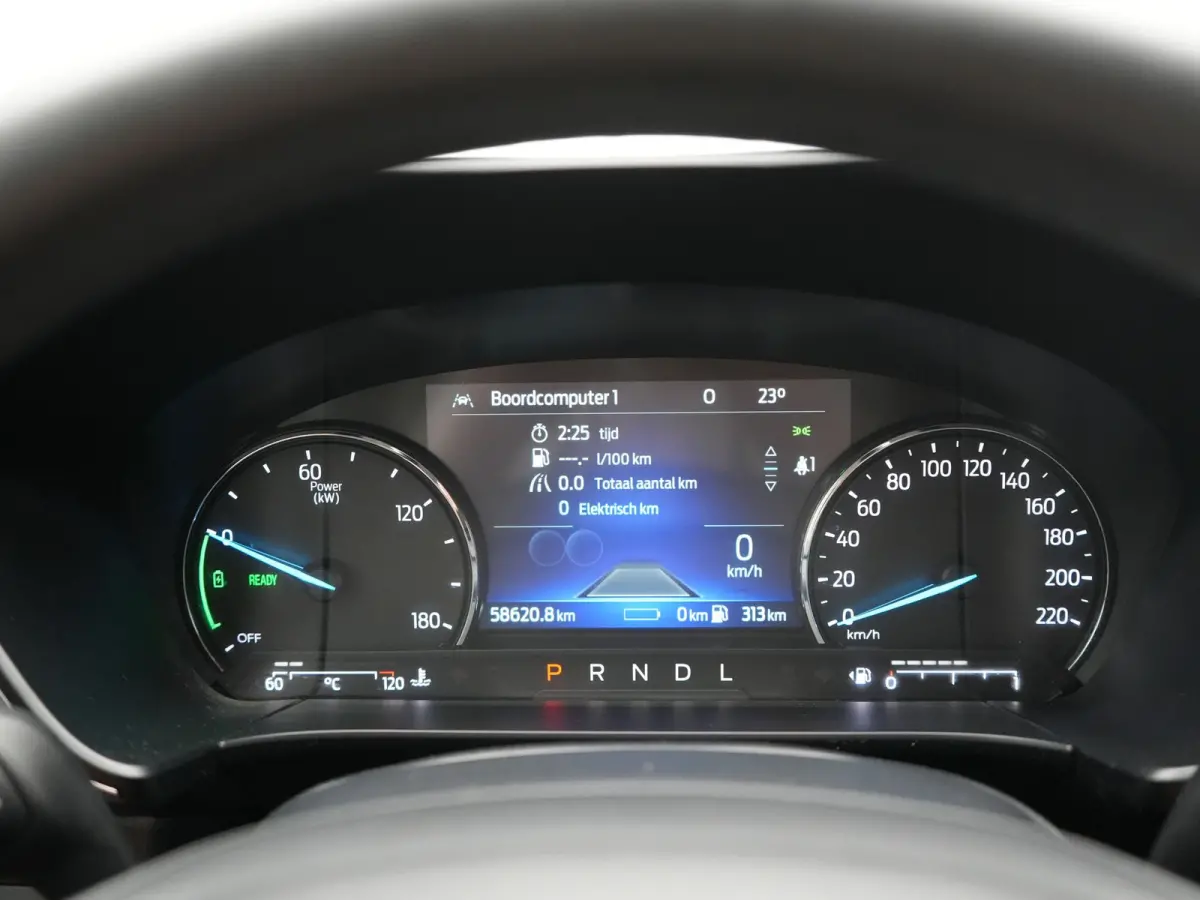 2.5 Titanium PHEV 225pk Dealer O.H. | Adaptive Cruise | 360 Camera | Dodehoek Detectie | Navigatie Full Map | 18"L.M | DAB | Plug In Hybrid |