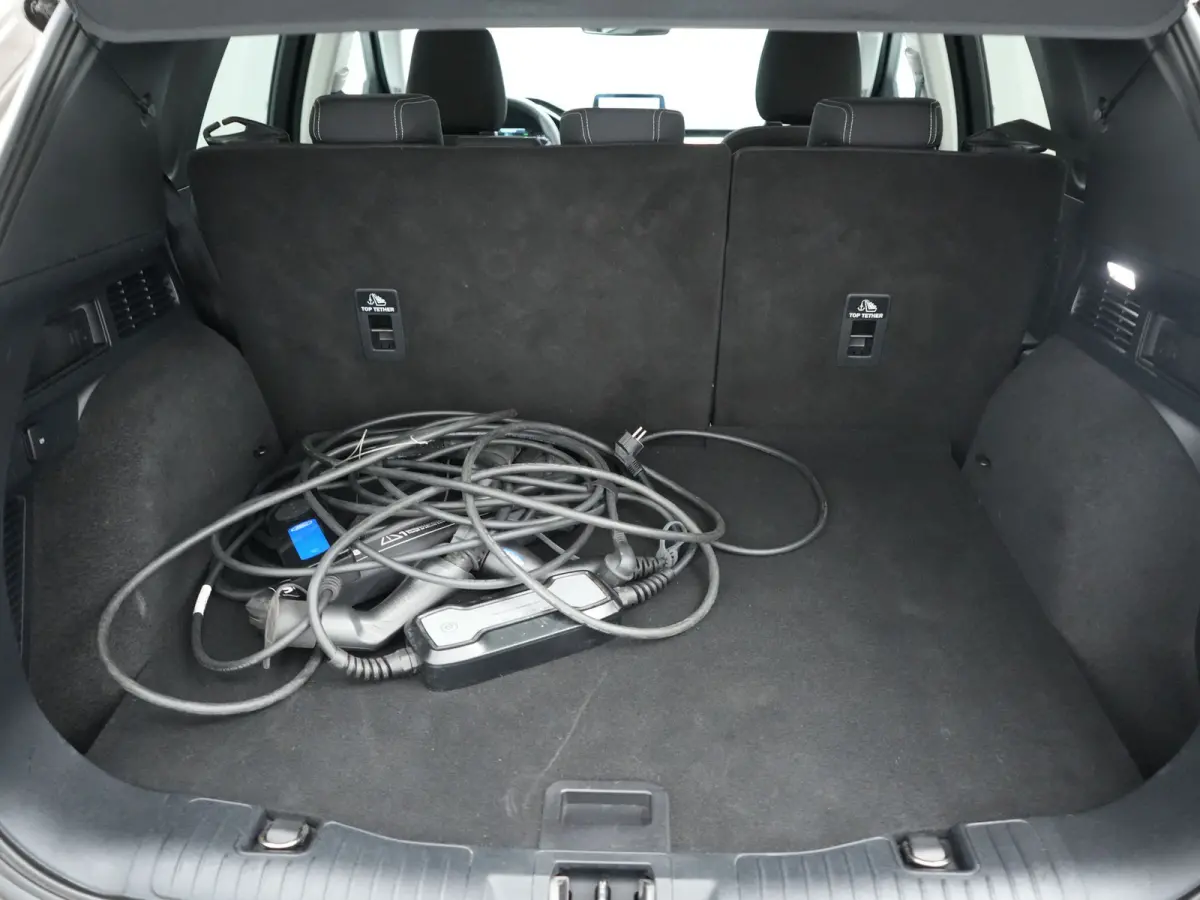 2.5 Titanium PHEV 225pk Dealer O.H. | Adaptive Cruise | 360 Camera | Dodehoek Detectie | Navigatie Full Map | 18"L.M | DAB | Plug In Hybrid |