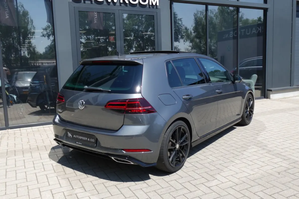 1.6 TDI Highline R-Line PANO ACC CAMERA VOL
