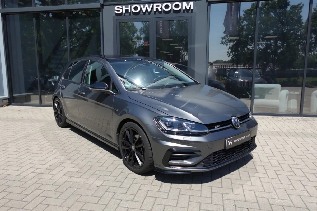 1.6 TDI Highline R-Line PANO ACC CAMERA VOL