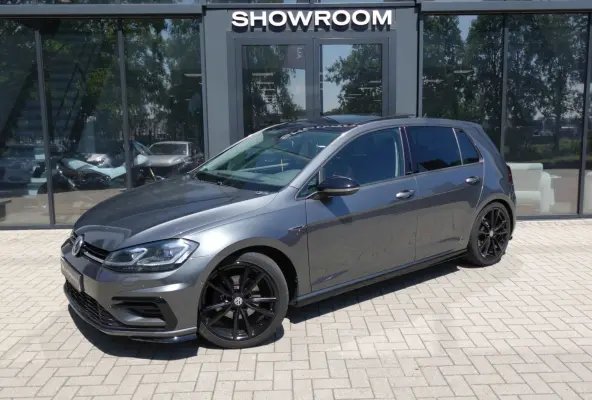 1.6 TDI Highline R-Line PANO ACC CAMERA VOL