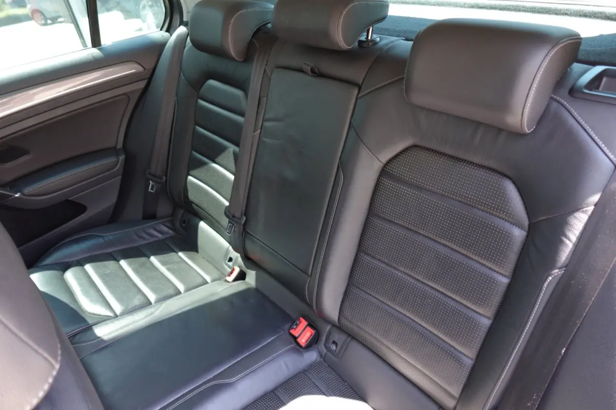 1.6 TDI Highline R-Line PANO ACC CAMERA VOL