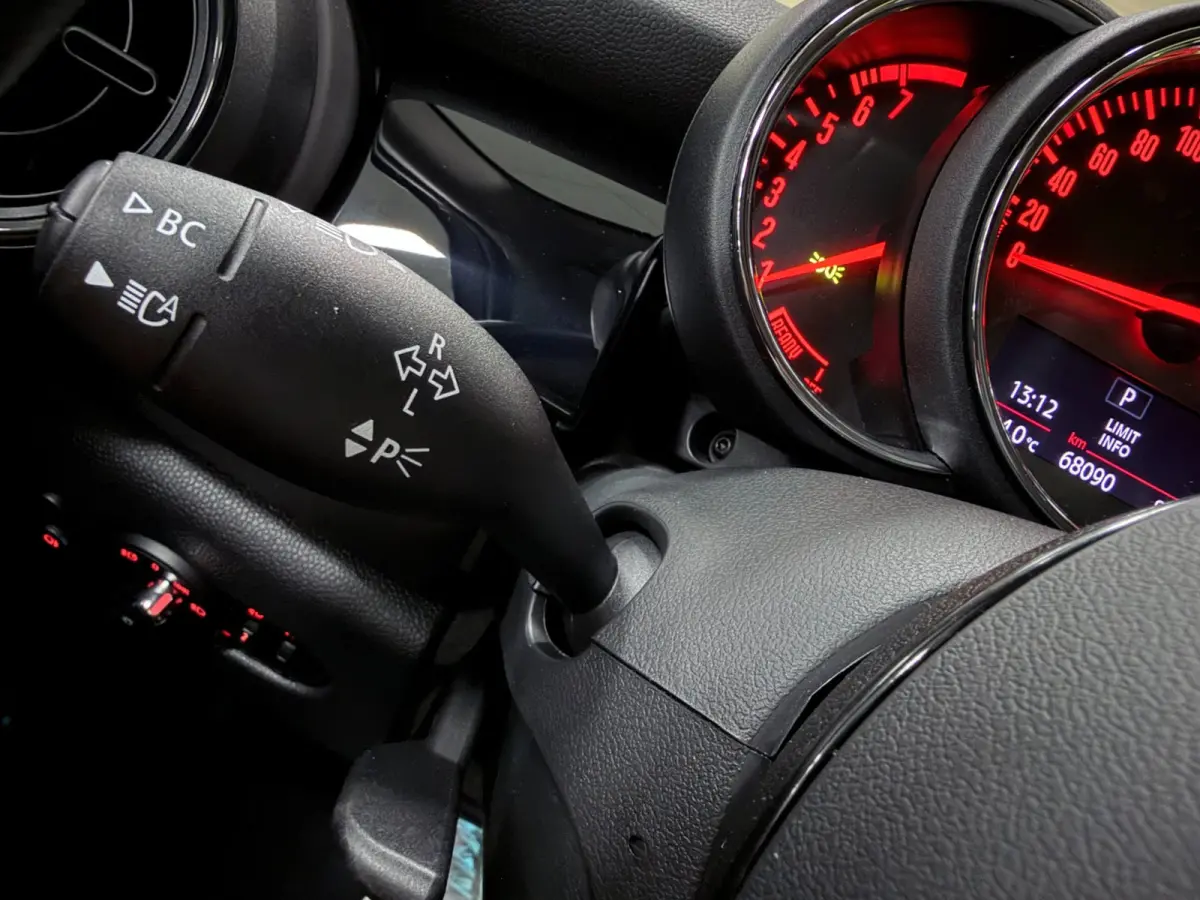 1.5 Cooper Camden BLACK-EDITION 136PK NAVI/CARPLAY/LED/DAB/ECC/PDC/CRUISE///