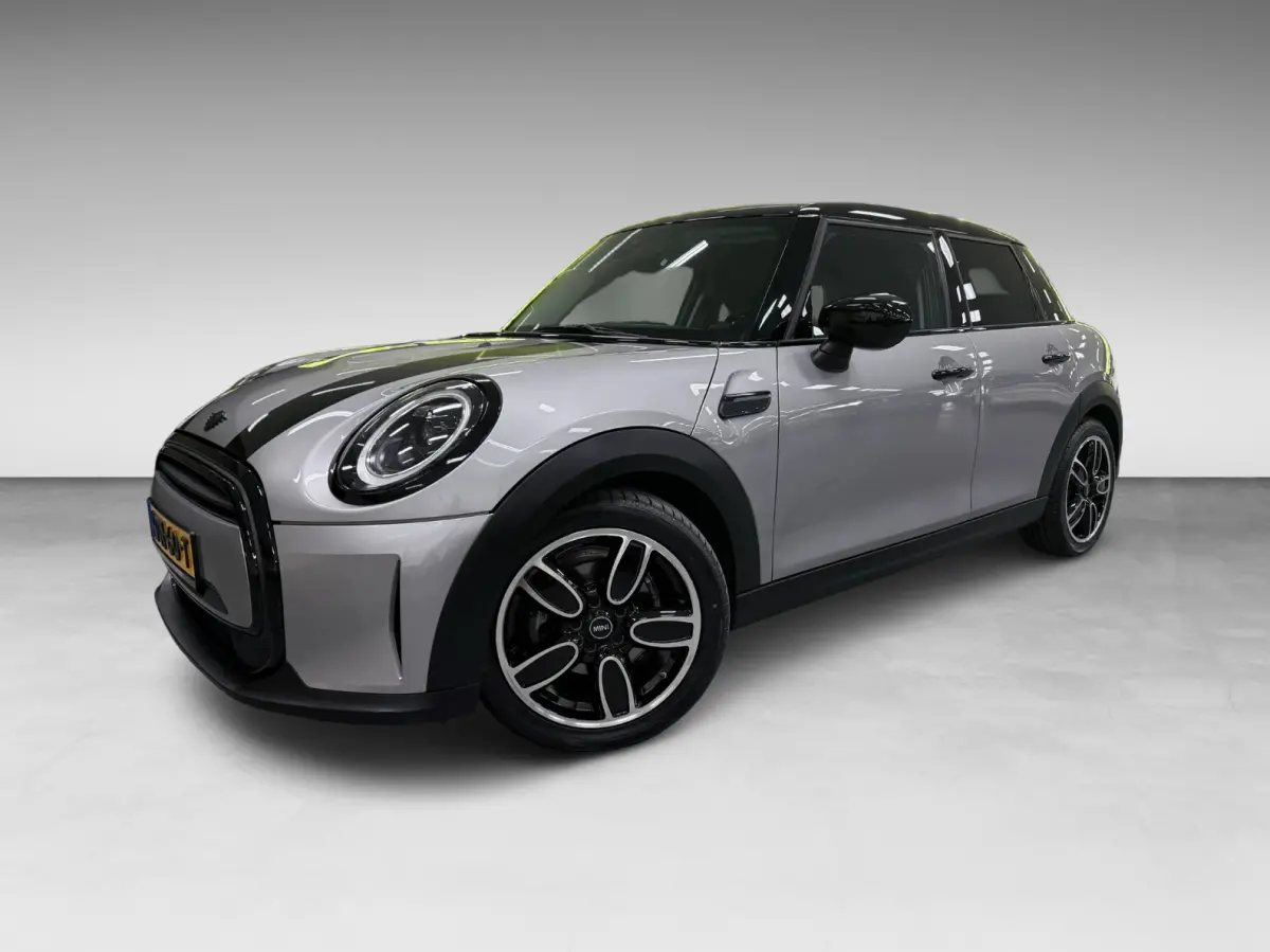 1.5 Cooper Camden BLACK-EDITION 136PK NAVI/CARPLAY/LED/DAB/ECC/PDC/CRUISE///