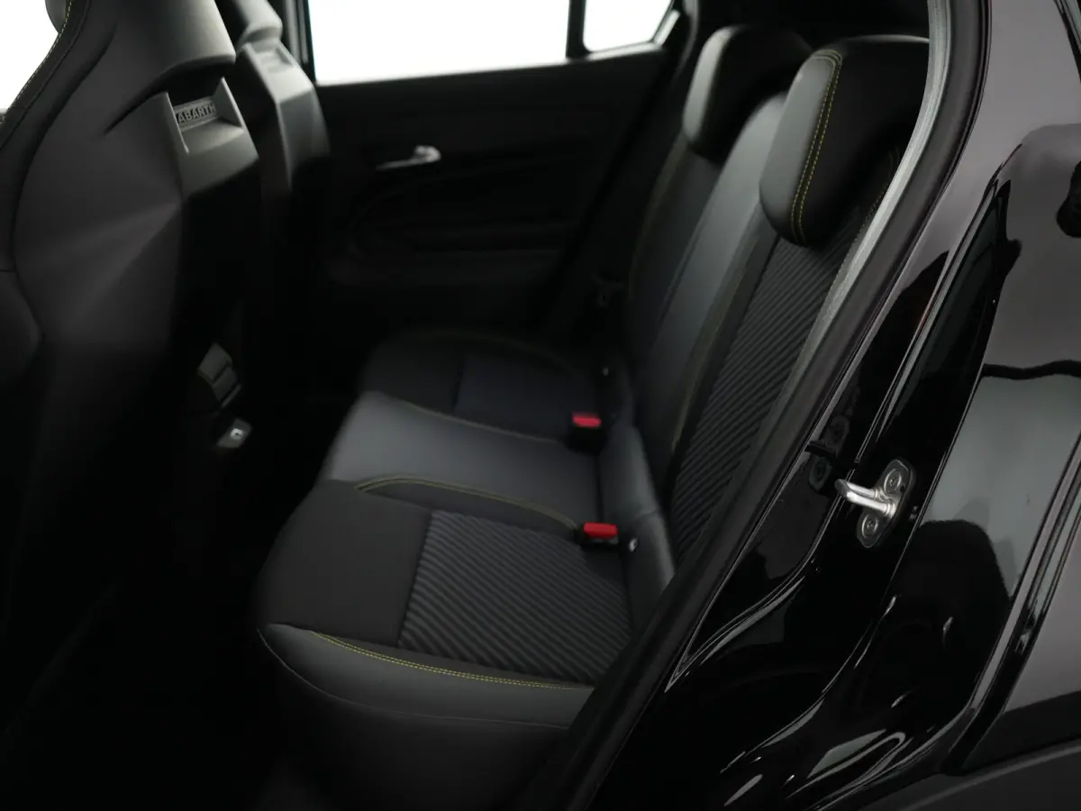 Turismo 240pk DEMO-DEAL! Tot 8 Jaar Garantie! | Sportstoelen | Navigatie by App | Parkeersensoren | Alcantara | !!