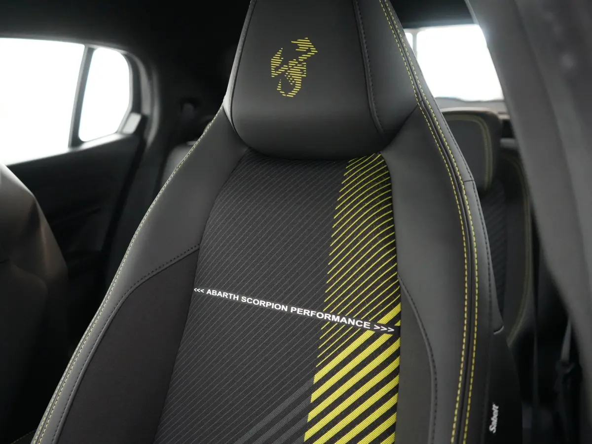 Turismo 240pk DEMO-DEAL! Tot 8 Jaar Garantie! | Sportstoelen | Navigatie by App | Parkeersensoren | Alcantara | !!