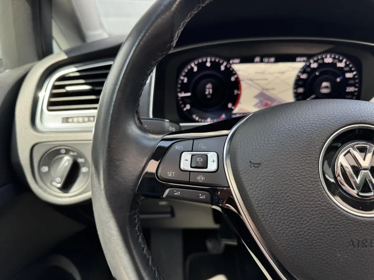 1.5 TSI R-Line | Panorama | Full LED | CarPlay | Adaptive Cruise | Navigatie | Climate
