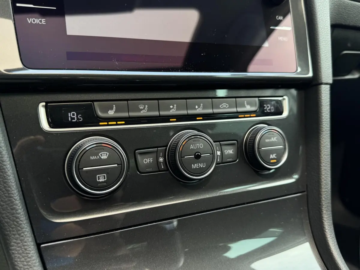 1.5 TSI R-Line | Panorama | Full LED | CarPlay | Adaptive Cruise | Navigatie | Climate