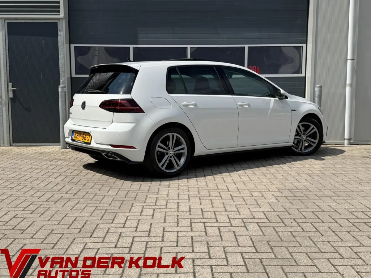 1.5 TSI R-Line | Panorama | Full LED | CarPlay | Adaptive Cruise | Navigatie | Climate