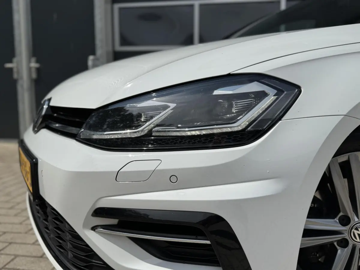 1.5 TSI R-Line | Panorama | Full LED | CarPlay | Adaptive Cruise | Navigatie | Climate