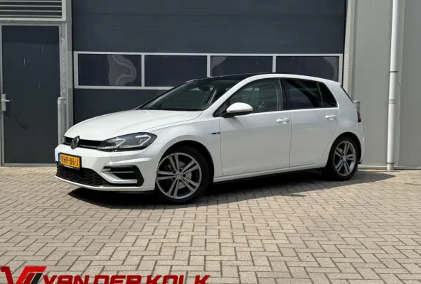 1.5 TSI R-Line | Panorama | Full LED | CarPlay | Adaptive Cruise | Navigatie | Climate