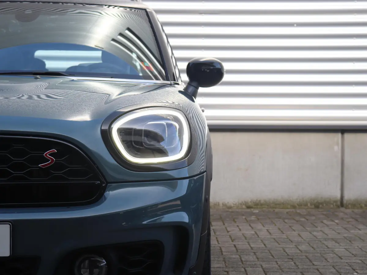 Cooper S | Rockingham GT Edition | John Cooper Works | Panodak | Harman Kardon | Head-Up | Elektr. Stoelen | Comfort Access | Apple Carplay | 19'' LMV