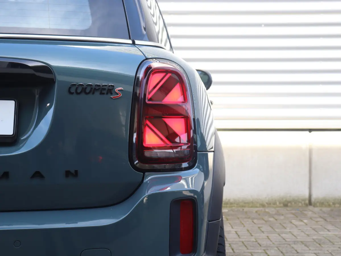 Cooper S | Rockingham GT Edition | John Cooper Works | Panodak | Harman Kardon | Head-Up | Elektr. Stoelen | Comfort Access | Apple Carplay | 19'' LMV