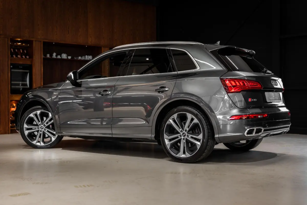 SQ5 3.0 TFSI quattro Pro Line Plus Carbon | B&O | Memoryseats l Luchtvering