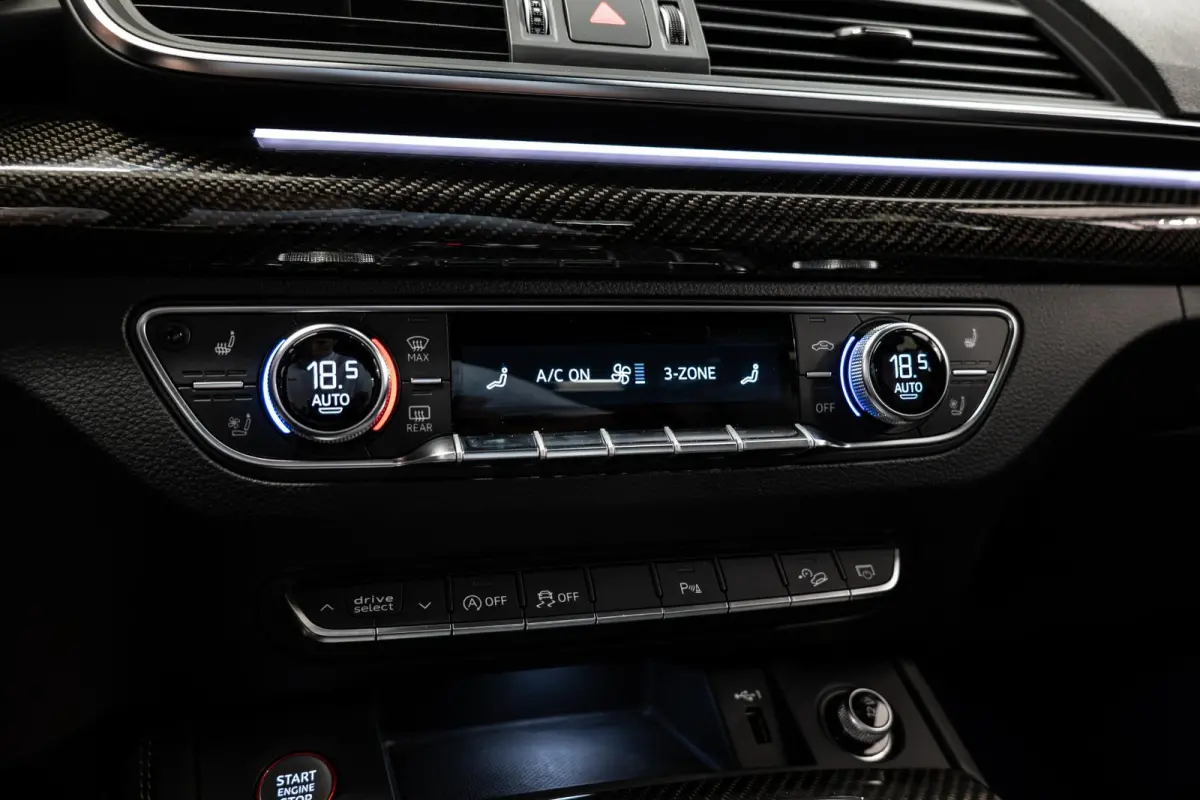 SQ5 3.0 TFSI quattro Pro Line Plus Carbon | B&O | Memoryseats l Luchtvering
