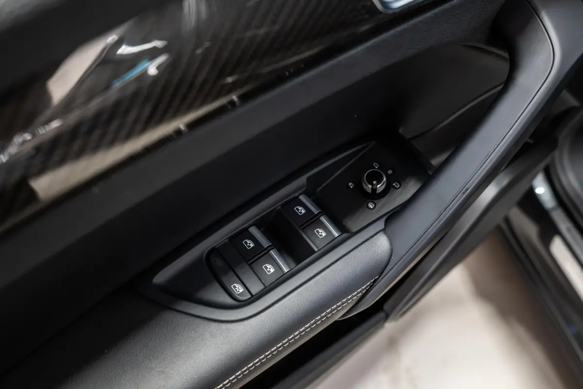 SQ5 3.0 TFSI quattro Pro Line Plus Carbon | B&O | Memoryseats l Luchtvering