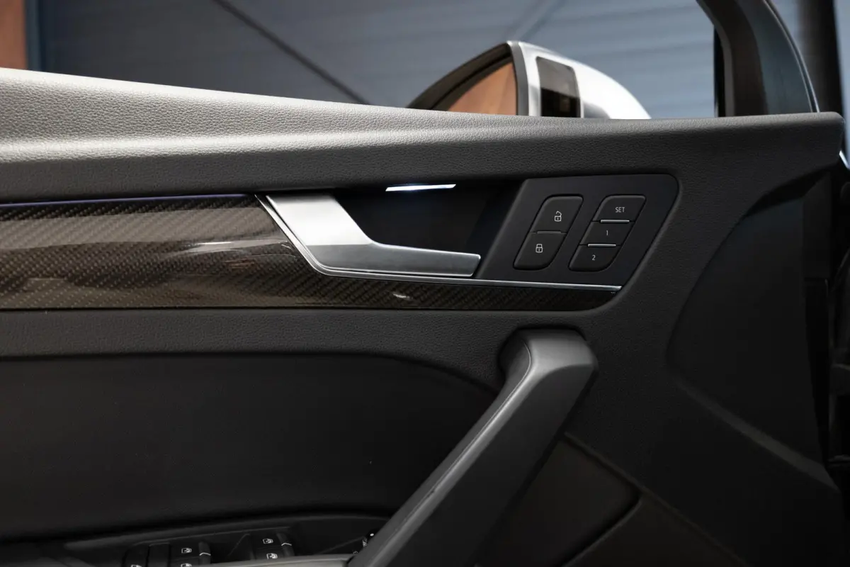 SQ5 3.0 TFSI quattro Pro Line Plus Carbon | B&O | Memoryseats l Luchtvering