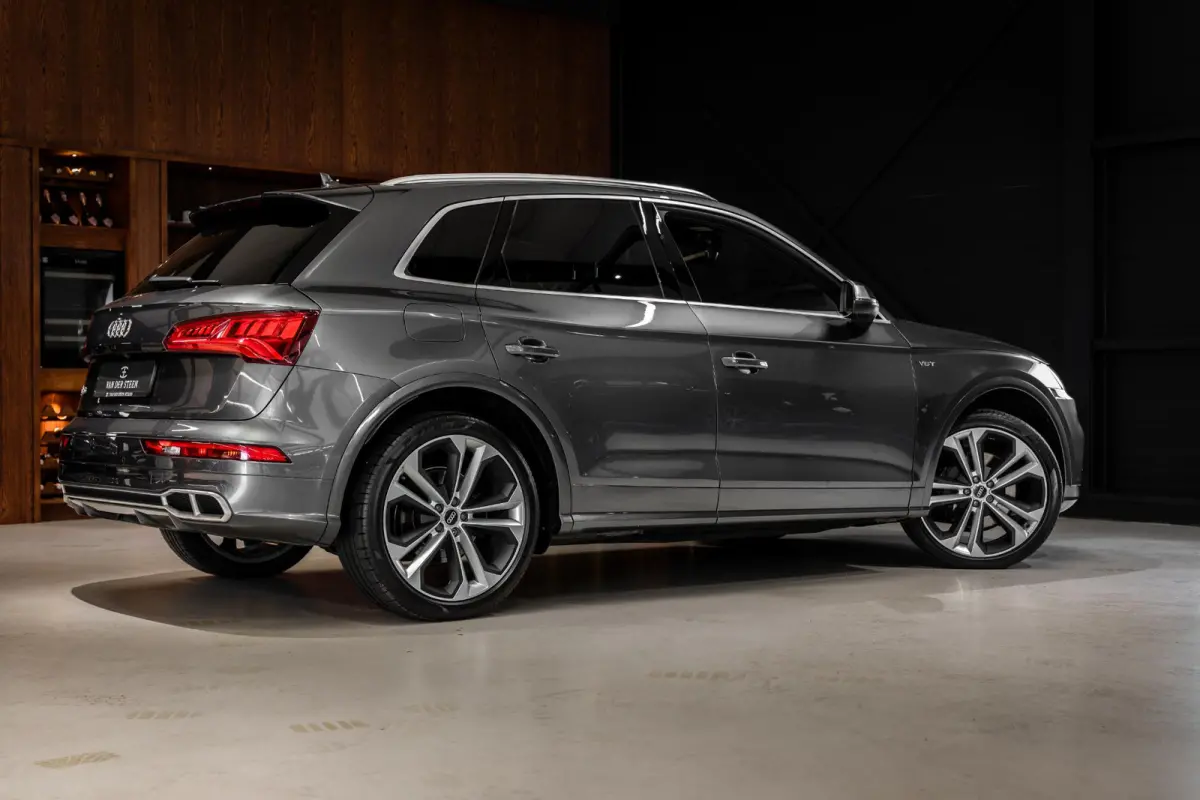 SQ5 3.0 TFSI quattro Pro Line Plus Carbon | B&O | Memoryseats l Luchtvering