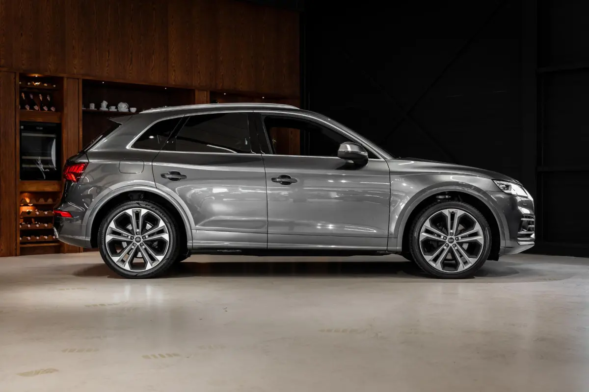 SQ5 3.0 TFSI quattro Pro Line Plus Carbon | B&O | Memoryseats l Luchtvering