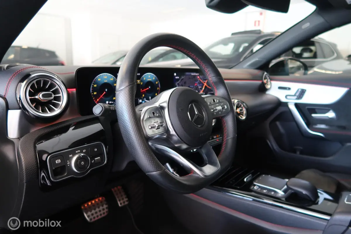 180 AMG Pano Navi Sfeerverlichting