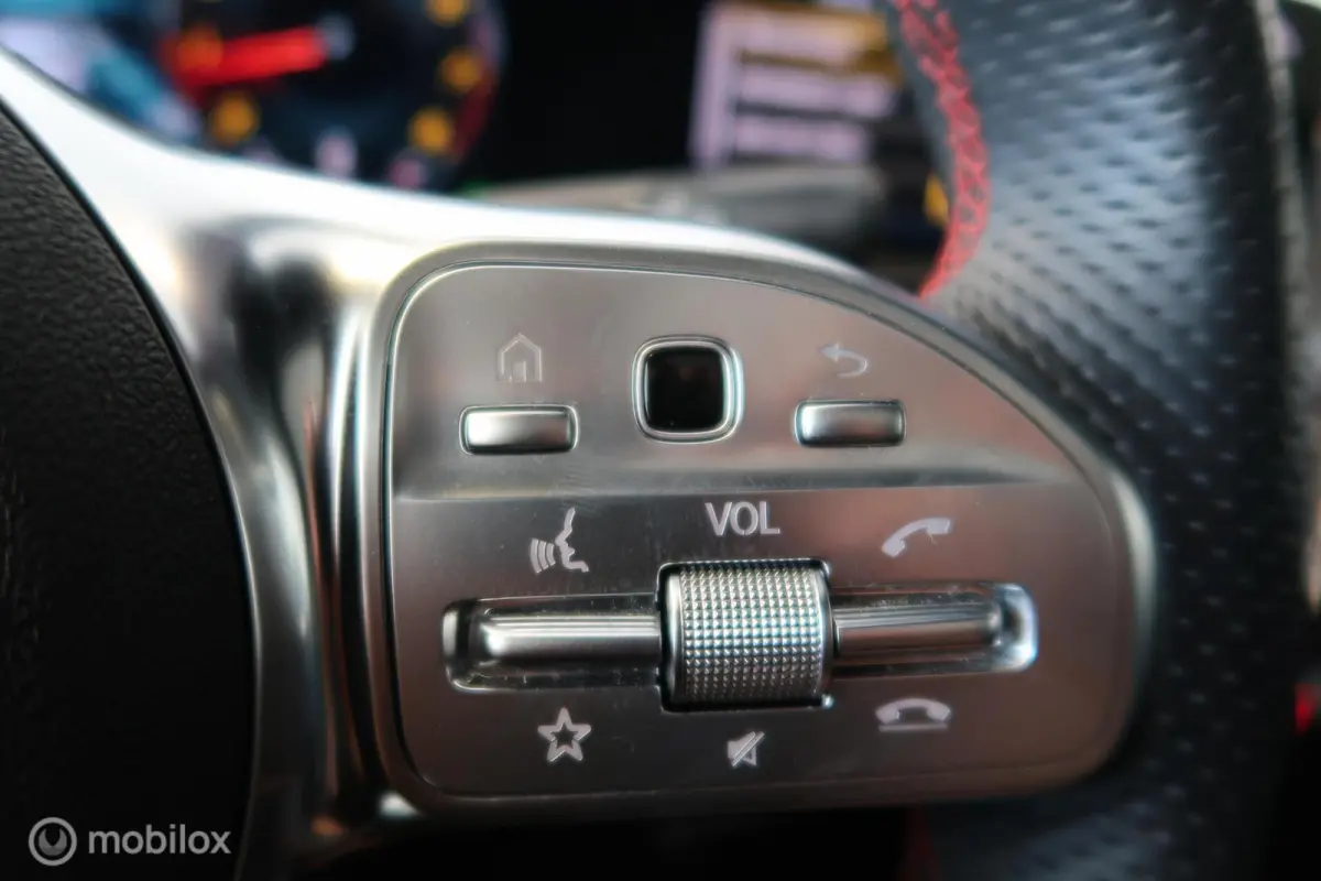 180 AMG Pano Navi Sfeerverlichting