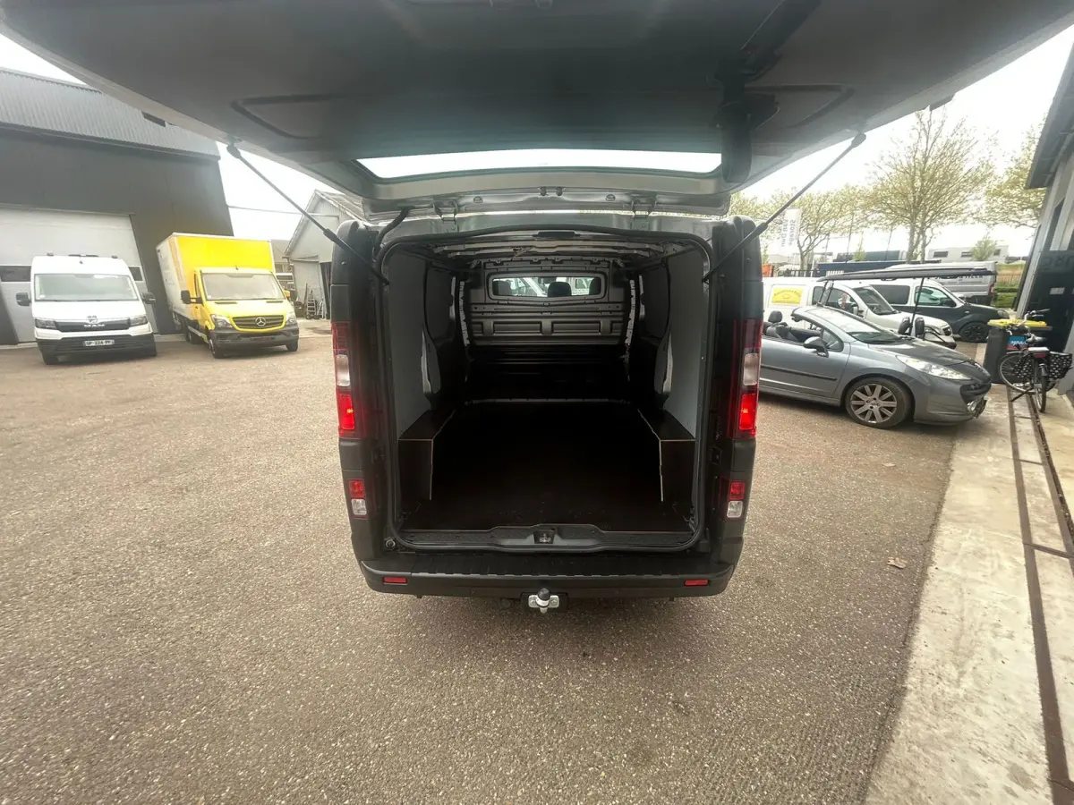 2.0 dCi luxe autom 150 pk 2 x schuifdeur