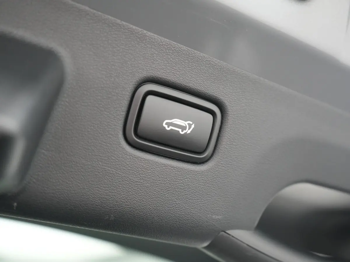 GT-Line AWD 77.4 kWh 325pk Dealer O.H. | Adaptive Cruise | Head Up | 360 Camera | Alcantara Sportstoelen Ventilatie & Memory | Meridian Audio | Keyless | Blis | Apple Carplay | Stoelen & Stu