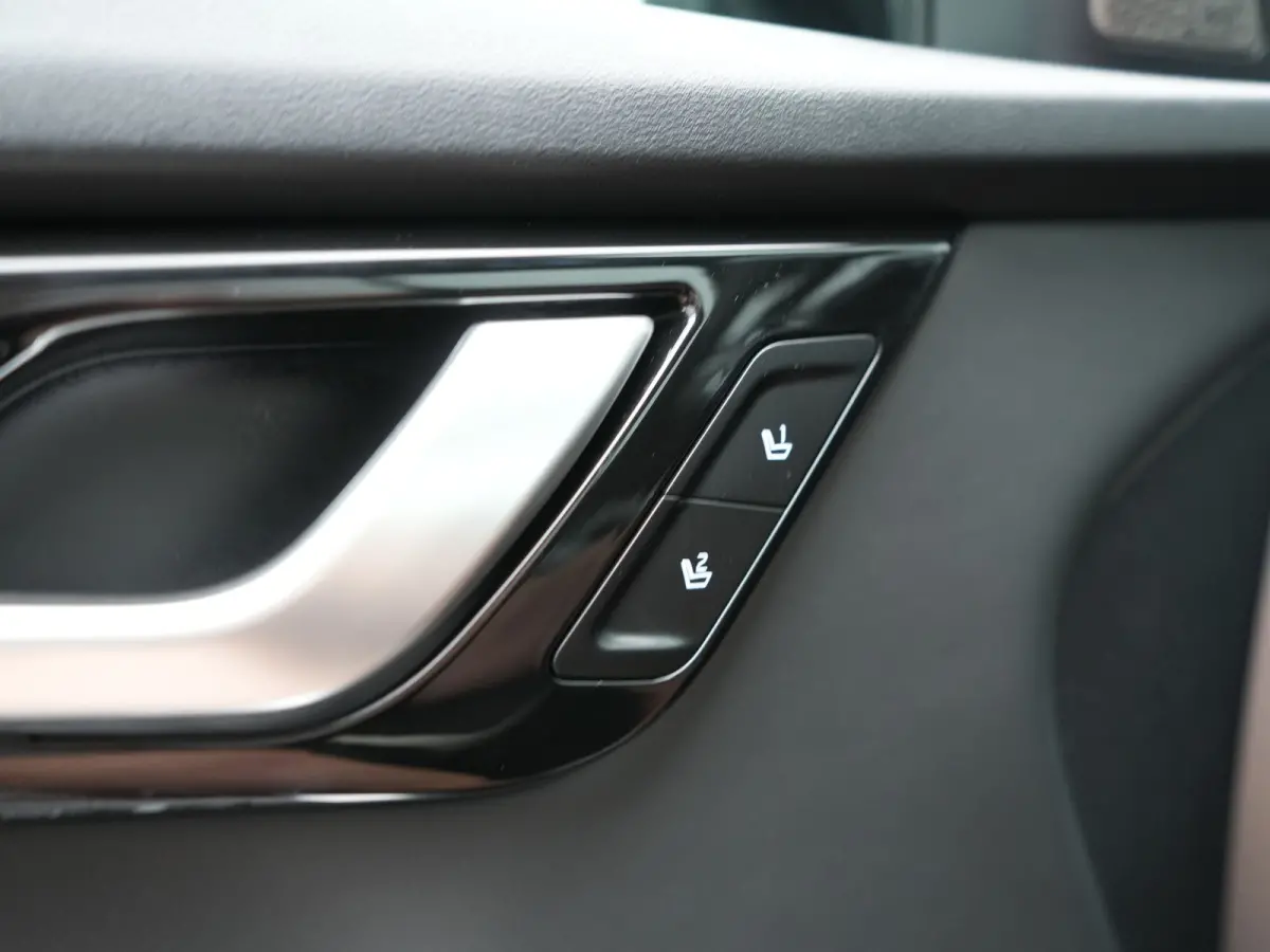 GT-Line AWD 77.4 kWh 325pk Dealer O.H. | Adaptive Cruise | Head Up | 360 Camera | Alcantara Sportstoelen Ventilatie & Memory | Meridian Audio | Keyless | Blis | Apple Carplay | Stoelen & Stu