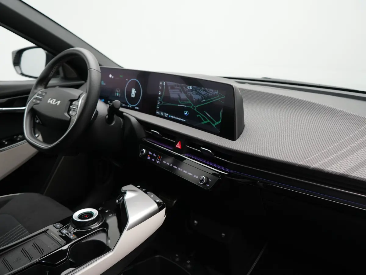 GT-Line AWD 77.4 kWh 325pk Dealer O.H. | Adaptive Cruise | Head Up | 360 Camera | Alcantara Sportstoelen Ventilatie & Memory | Meridian Audio | Keyless | Blis | Apple Carplay | Stoelen & Stu