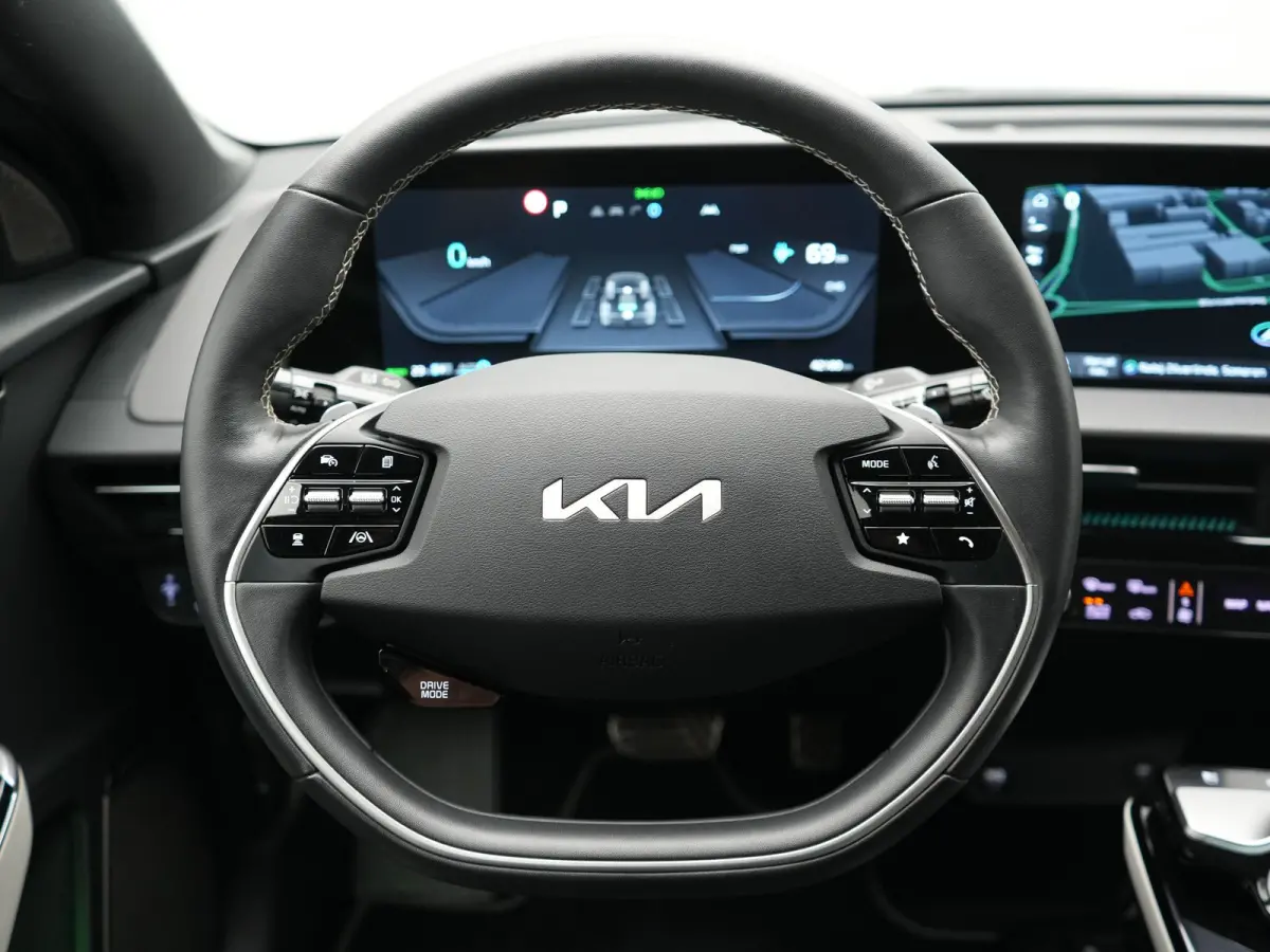 GT-Line AWD 77.4 kWh 325pk Dealer O.H. | Adaptive Cruise | Head Up | 360 Camera | Alcantara Sportstoelen Ventilatie & Memory | Meridian Audio | Keyless | Blis | Apple Carplay | Stoelen & Stu