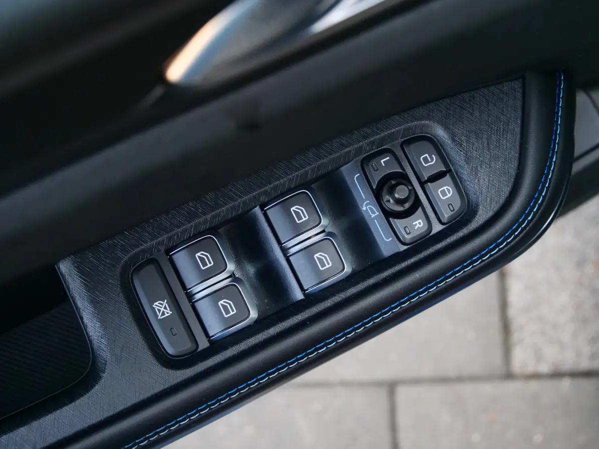 1.5 Plugin Hybrid 261pk Automaat Apple Carplay / Infinity Sound / Schuifdak