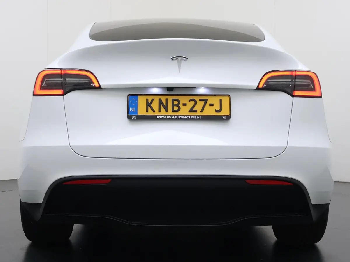 Long Range RWD 75 kWh LONG RANGE FSD! | FULL SELF DRIVE OP DE AUTO (UNIEK, GEEN ABONNEMENT MAAR GEKOCHT )|