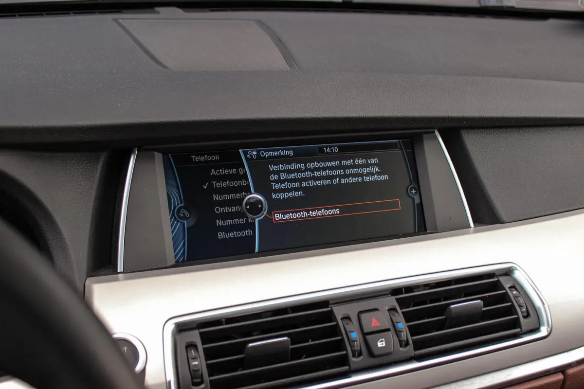 535i High Executive | 2e eigenaar | Camera | Panoramadak | Head-up | Dodehoek detectie | HiFi audio | Rear Entertainment | Night Vision | DAB | Trekhaak