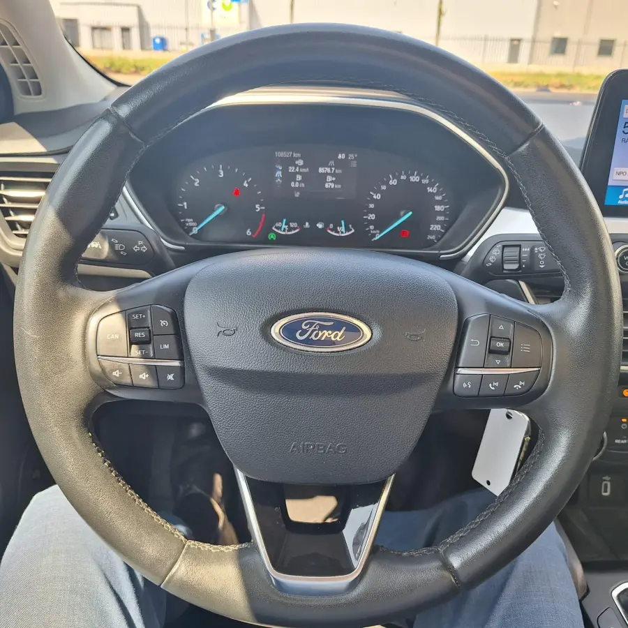 1.5 EcoBlue Trend Edition Business | Pano | Cruise Control | B&O Sound | Apple Carplay/Android Auto | Sensoren Voor+Achter | Navi | Draadloos Opladen |