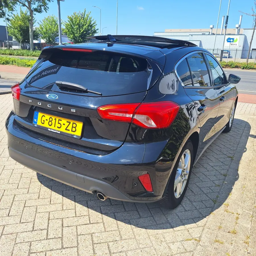 1.5 EcoBlue Trend Edition Business | Pano | Cruise Control | B&O Sound | Apple Carplay/Android Auto | Sensoren Voor+Achter | Navi | Draadloos Opladen |