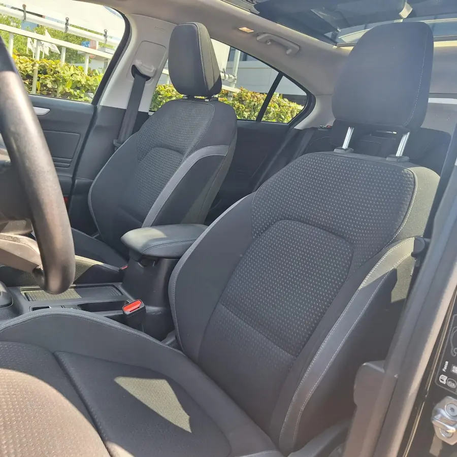 1.5 EcoBlue Trend Edition Business | Pano | Cruise Control | B&O Sound | Apple Carplay/Android Auto | Sensoren Voor+Achter | Navi | Draadloos Opladen |