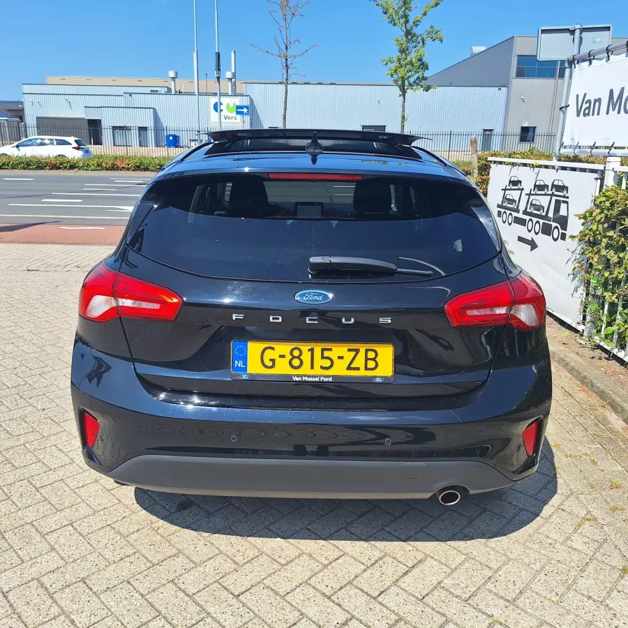 1.5 EcoBlue Trend Edition Business | Pano | Cruise Control | B&O Sound | Apple Carplay/Android Auto | Sensoren Voor+Achter | Navi | Draadloos Opladen |