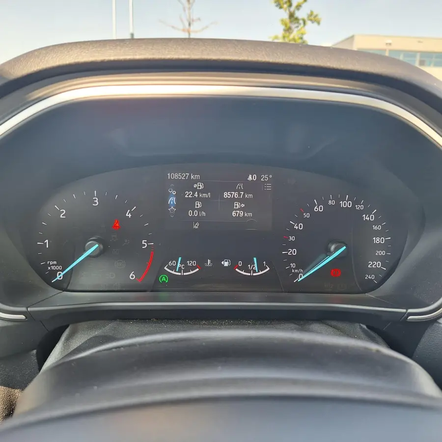 1.5 EcoBlue Trend Edition Business | Pano | Cruise Control | B&O Sound | Apple Carplay/Android Auto | Sensoren Voor+Achter | Navi | Draadloos Opladen |