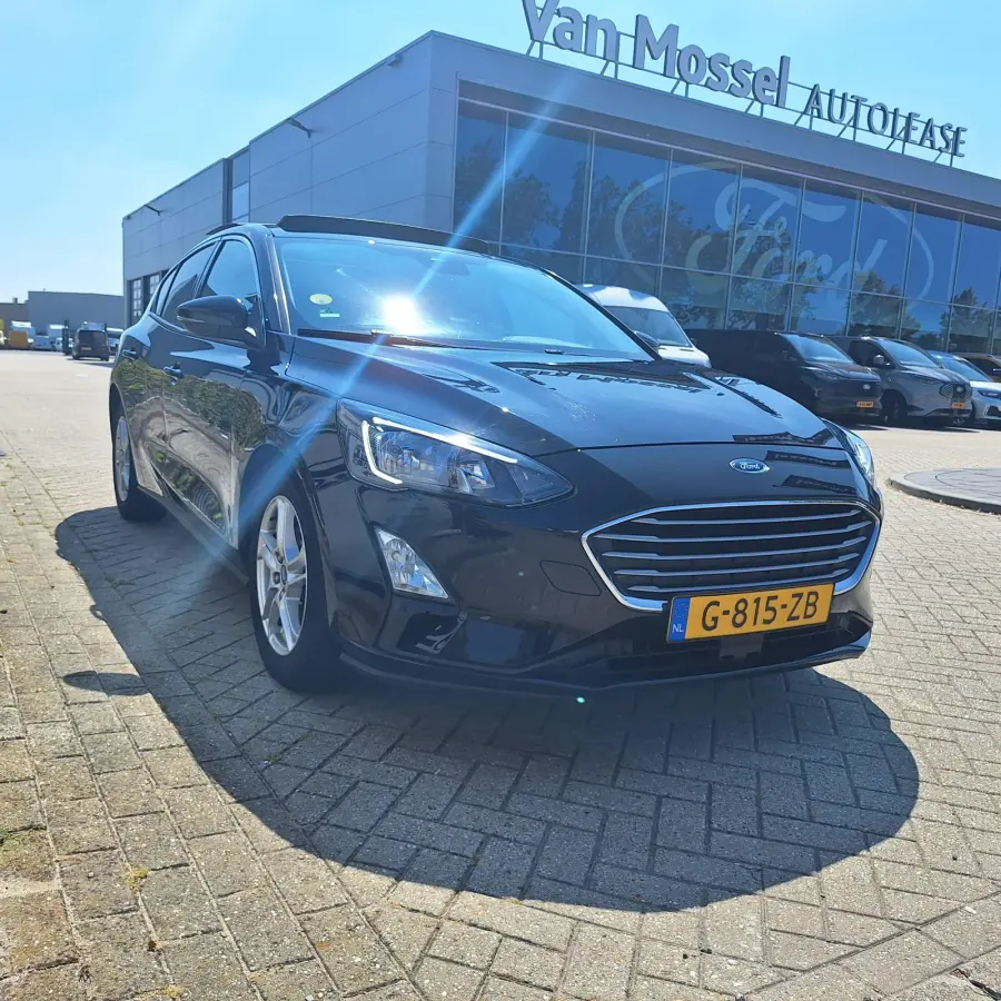 1.5 EcoBlue Trend Edition Business | Pano | Cruise Control | B&O Sound | Apple Carplay/Android Auto | Sensoren Voor+Achter | Navi | Draadloos Opladen |