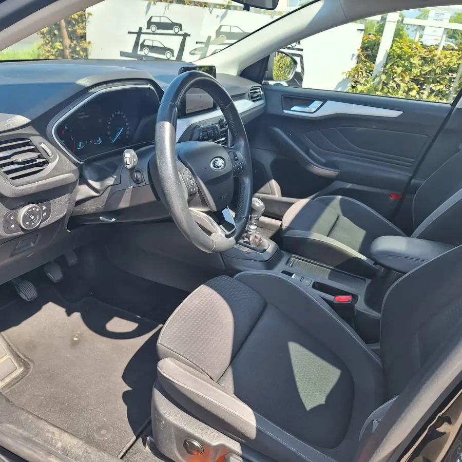 1.5 EcoBlue Trend Edition Business | Pano | Cruise Control | B&O Sound | Apple Carplay/Android Auto | Sensoren Voor+Achter | Navi | Draadloos Opladen |