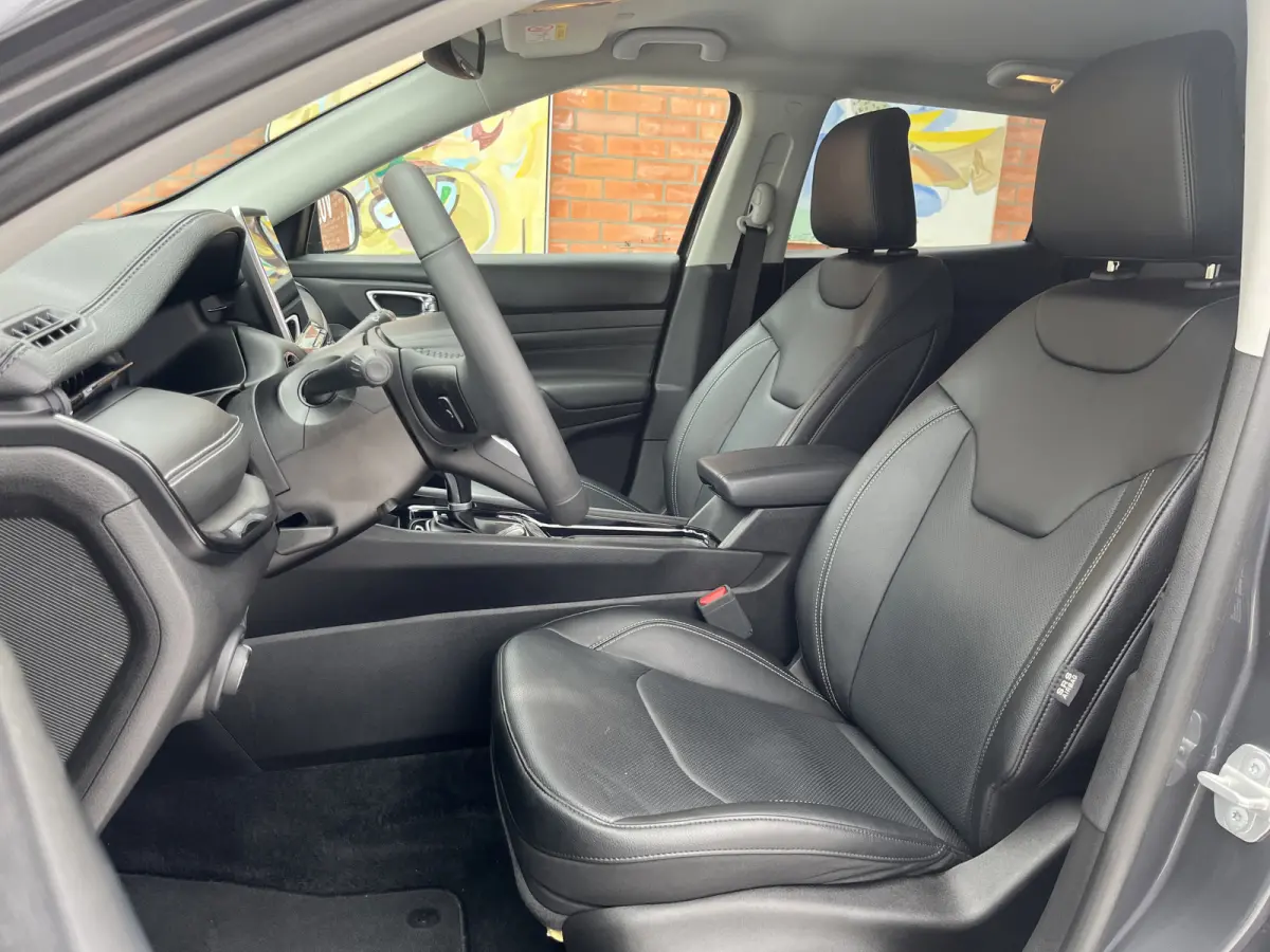 1.5T e-Hybrid Automaat 130 Summit | Keyless | Elektrische verstelbare stoelen | Adaptive Cruise Control | Carplay/Android Auto |